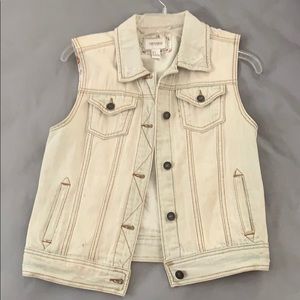 Light denim f21 vest